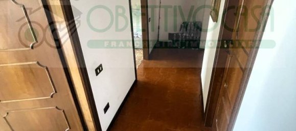 4-salle Appartement à Trezzano sul Naviglio, Italy No. 43504 21