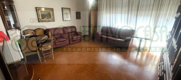 4-salle Appartement à Trezzano sul Naviglio, Italy No. 43504 12