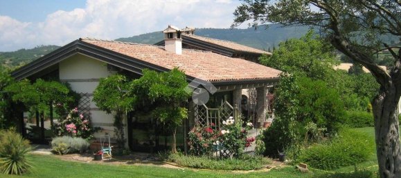 3 bedrooms Villa in Verona, Italy No. 60946 26