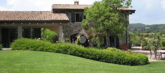 3 bedrooms Villa in Verona, Italy No. 60946 29