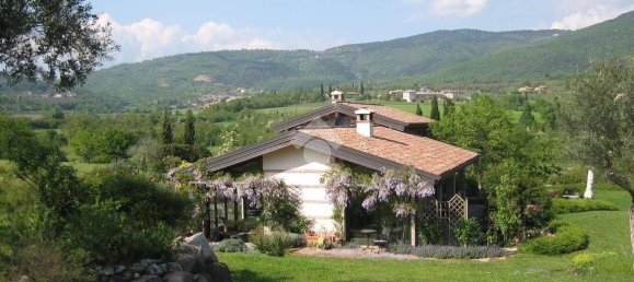 3 bedrooms Villa in Verona, Italy No. 60946 18