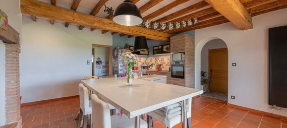 3 bedrooms House in Thil, France No. 339004 3