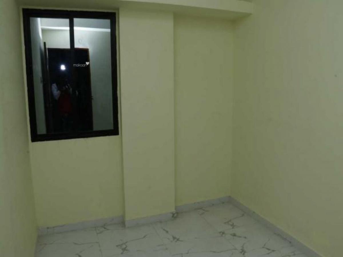 2 bedrooms House in Surat, India No. 15848