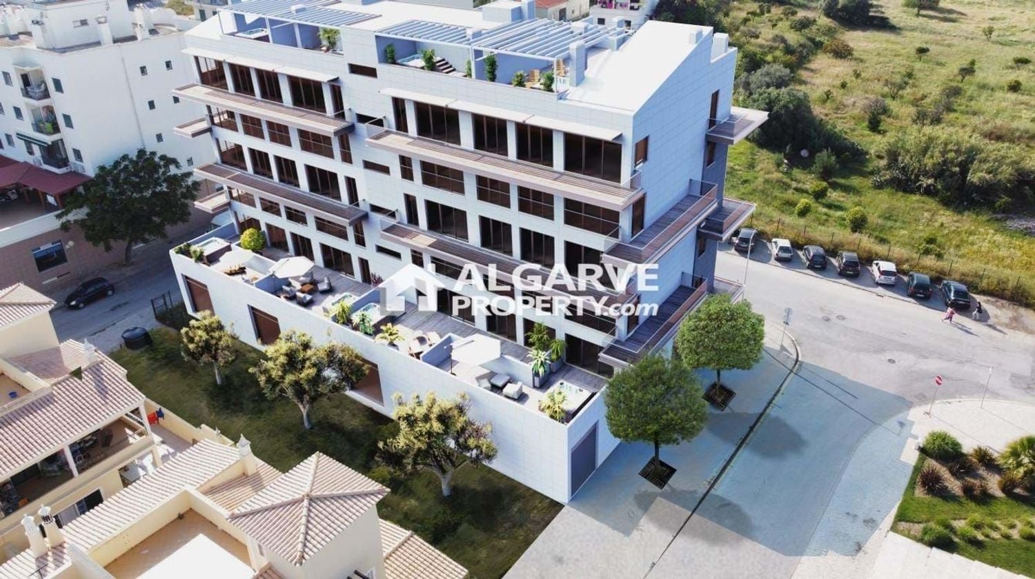 Земельный участок 712м² в Келфеш, Португалия № 104832