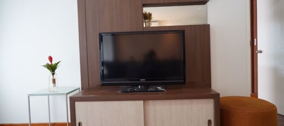 Кондоминиум  с 2 спальнями в Ваттхана, Таиланд № 19380 2