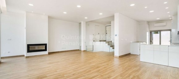 3 bedrooms House in Mexilhoeira Grande, Portugal No. 121373 8