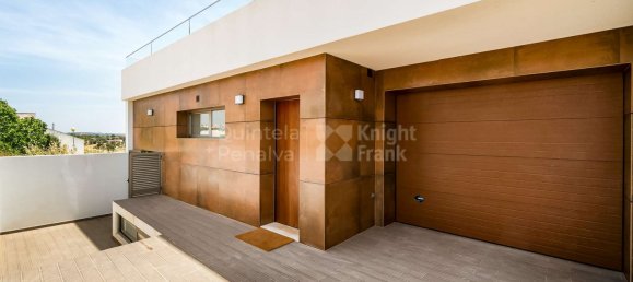 3 bedrooms House in Mexilhoeira Grande, Portugal No. 121373 2