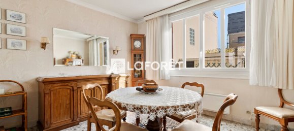 Casa de 3 dormitorios en Suresnes, France No. 188280 7