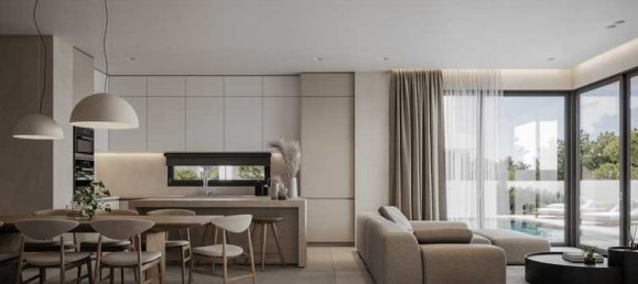 3 bedrooms Commercial property in Paralimni, Cyprus No. 19916 3