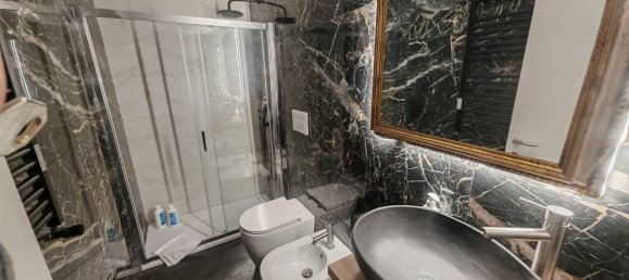 4 bedrooms Apartment in Rome, Italy No. 313117 14