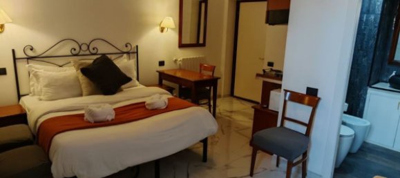 4 bedrooms Apartment in Rome, Italy No. 313117 6