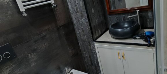 4 bedrooms Apartment in Rome, Italy No. 313117 10