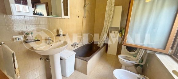 6 rooms House in Pordenone, Italy No. 19757 15