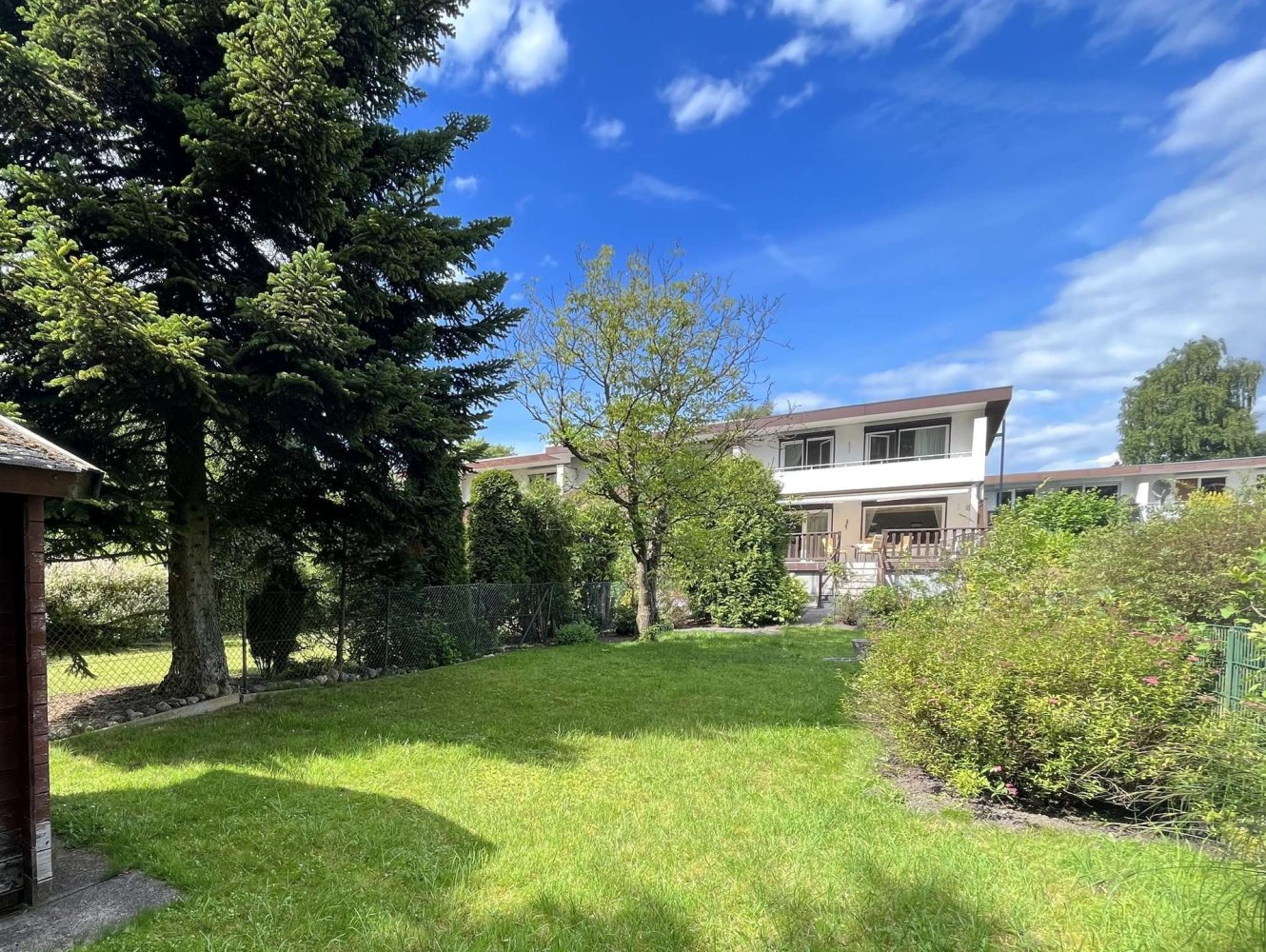 Таунхаус с 4 спальнями в Зегеберг, Германия № 233416