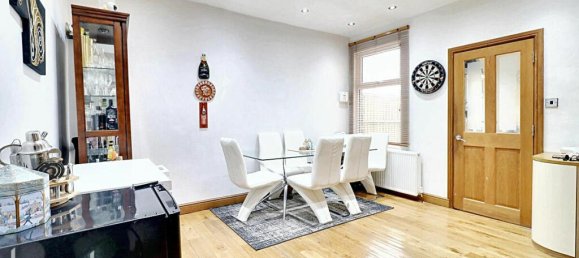 3 bedrooms House in West Drayton, United Kingdom No. 5068 3