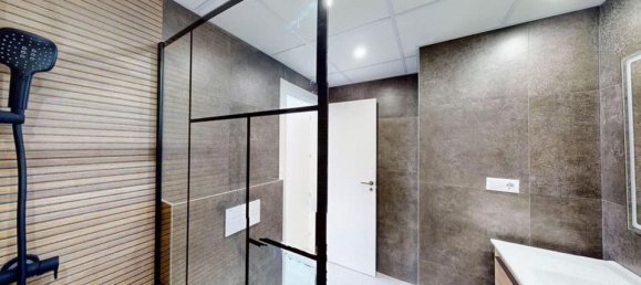 3 bedrooms Apartment in Alicante, Spain No. 158837 23