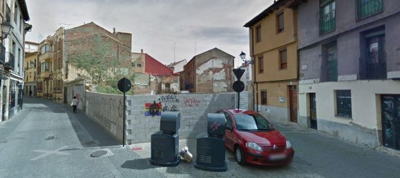 Terrain à Leon, Spain 84m² No. 86799 2