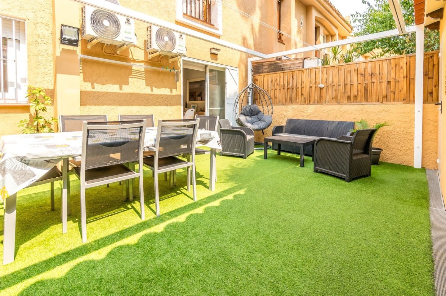 Квартира с 2 спальнями в Л'Альбир, Испания № 238380