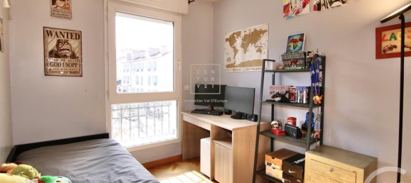 Квартира с 2 спальнями в Альфорвиль, Франция № 189648 11