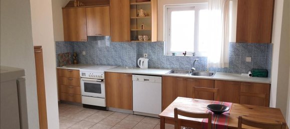 Propiedad comercial de 4 dormitorios en Anavyssos, Greece No. 4461 11