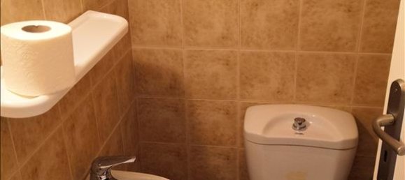 Propiedad comercial de 4 dormitorios en Anavyssos, Greece No. 4461 18