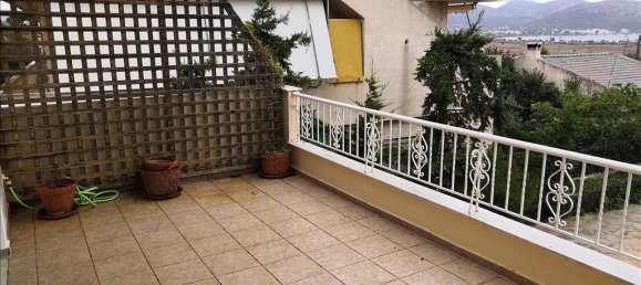 Propiedad comercial de 4 dormitorios en Anavyssos, Greece No. 4461 2