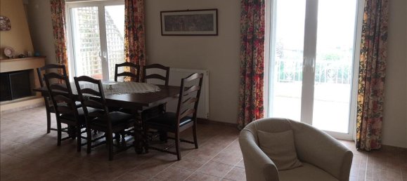 Propiedad comercial de 4 dormitorios en Anavyssos, Greece No. 4461 10