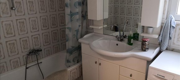 Propiedad comercial de 4 dormitorios en Anavyssos, Greece No. 4461 12