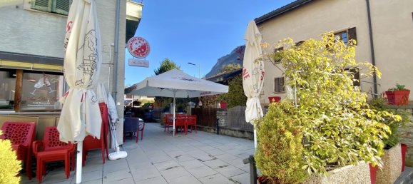 Edificio en Sion, Switzerland 700 m² No. 354 2