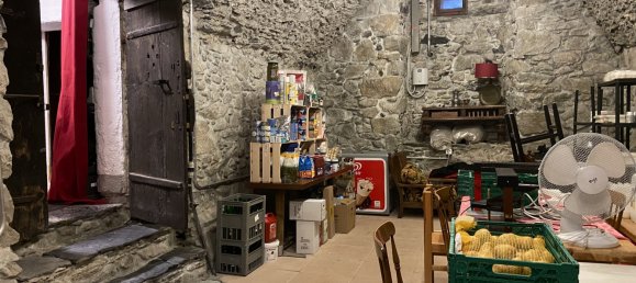 Edificio en Sion, Switzerland 700 m² No. 354 6