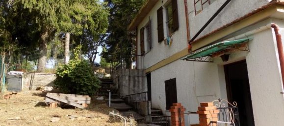 Дом с 4 комнатами в Боргомаро, Италия № 230785 18