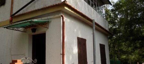 Дом с 4 комнатами в Боргомаро, Италия № 230785 14