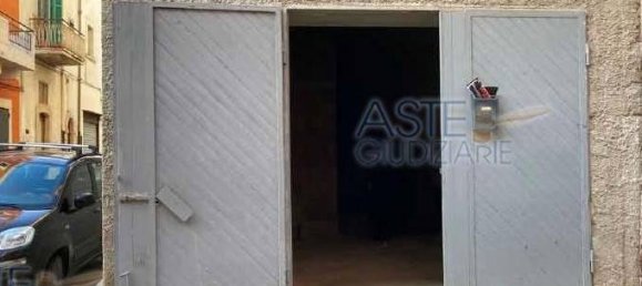 2 bedrooms Apartment in Palo del Colle, Italy No. 371110 4