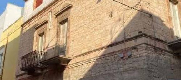 2 bedrooms Apartment in Palo del Colle, Italy No. 371110 9