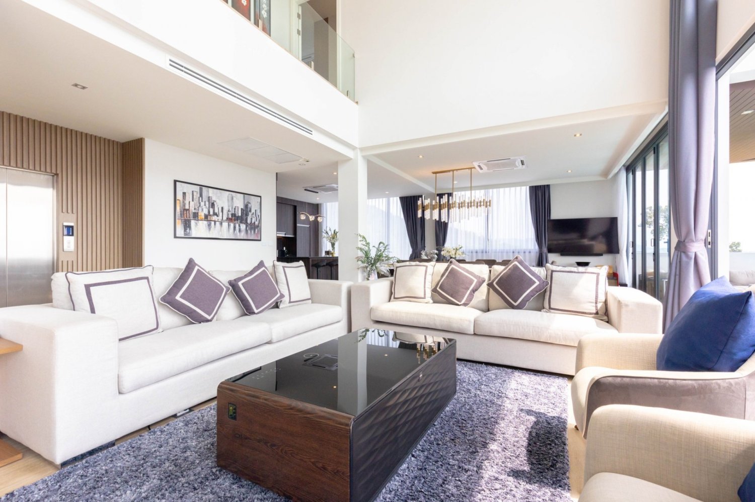 6 bedrooms Villa in Phuket, Thailand No. 8243