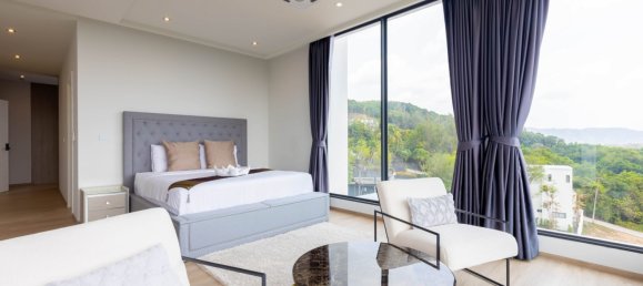 6 bedrooms Villa in Phuket, Thailand No. 8243 8