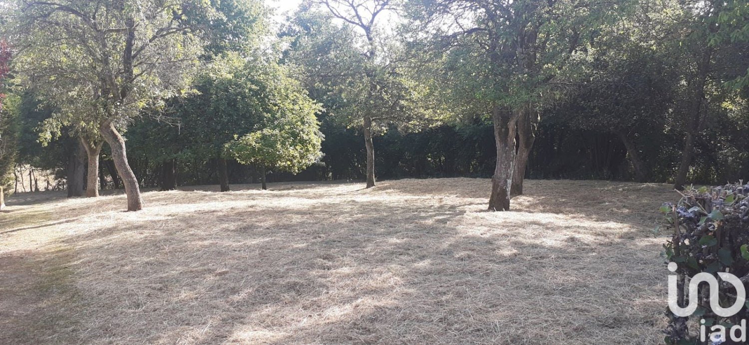 Terreno en Theding, France 979 m² No. 234417