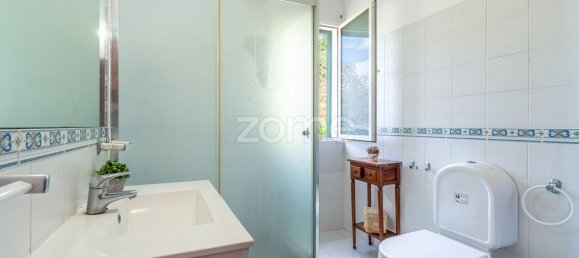 3 bedrooms House in Canico, Portugal No. 122006 31