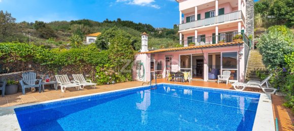 3 bedrooms House in Canico, Portugal No. 122006 5