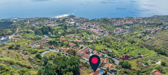 3 bedrooms House in Canico, Portugal No. 122006 4