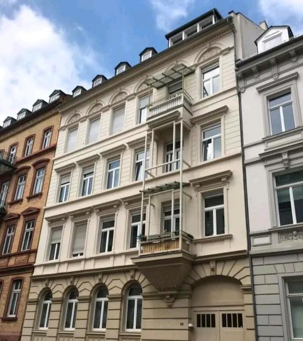 3غرفة شقة في Wiesbaden, Germany رقم 343238