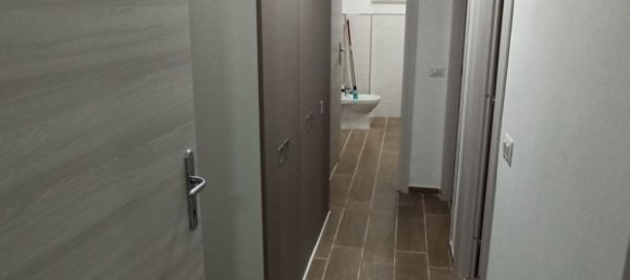 3 rooms Apartment in Carrara, Italy No. 117979 10