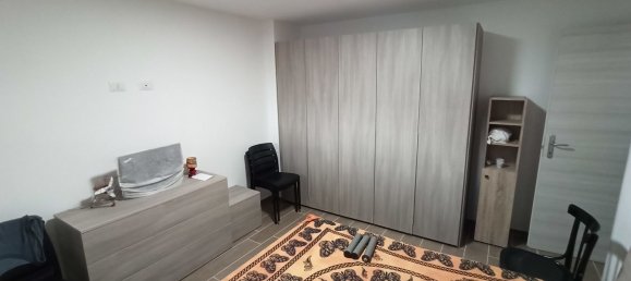3 rooms Apartment in Carrara, Italy No. 117979 7