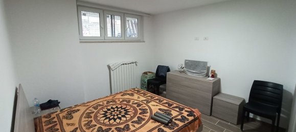 3 rooms Apartment in Carrara, Italy No. 117979 6