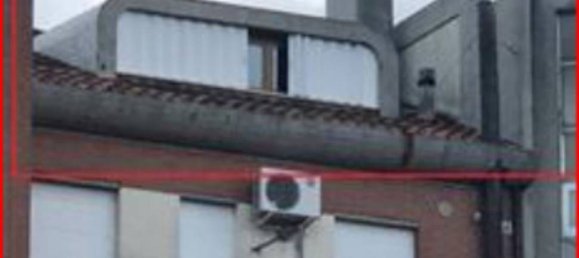 2-salle Appartement à Vallefoglia, Italy No. 260529 5