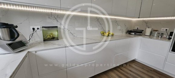 5 Schlafzimmer Haus in Rio de Mouro, Portugal, Nr. 40052 24