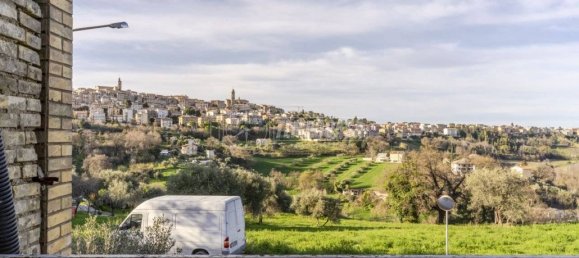 Дом с 4 спальнями в Коридония, Италия № 115158 11