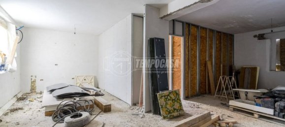 Дом с 4 спальнями в Коридония, Италия № 115158 8