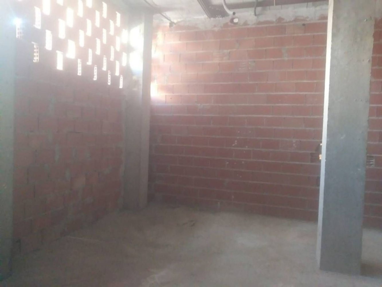 Propriété commerciale à El Raal, Spain 67m² No. 71713