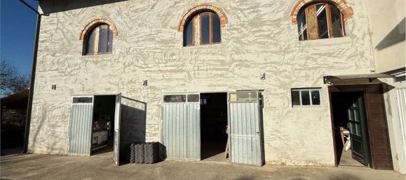 9 rooms House in Pordenone, Italy No. 169296 4